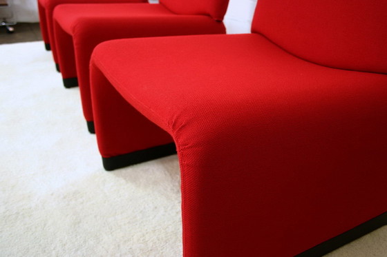 Image 1 of 1 van 3 Italiaanse Mid Century Lounge Fauteuils, nieuwe hoes