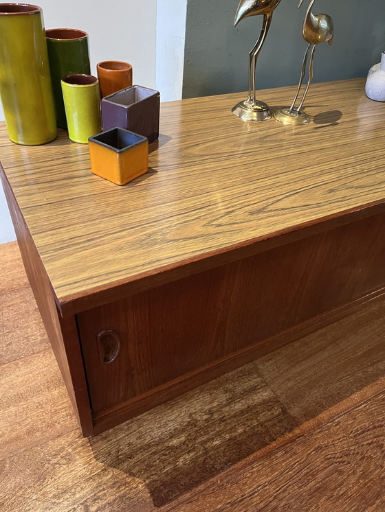 Image 1 of Vintage teakhouten dressoir 