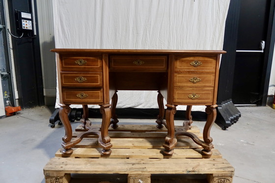 Image 1 of Antiek Mazarin bureau in hout