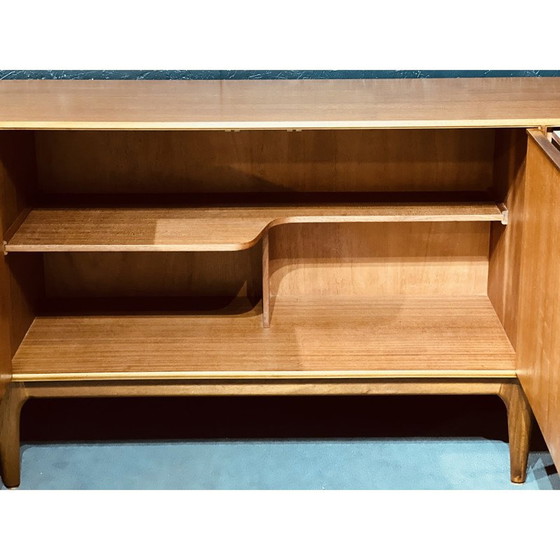 Image 1 of Vintage McIntosh dressoir van Tom Robertson, Schotland