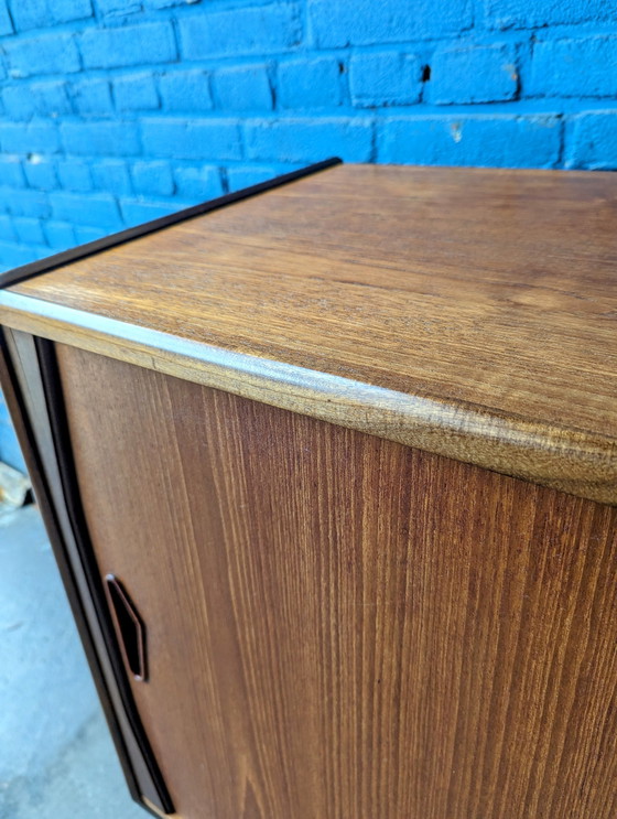 Image 1 of Midcentury teak dressoir met bar 1960s