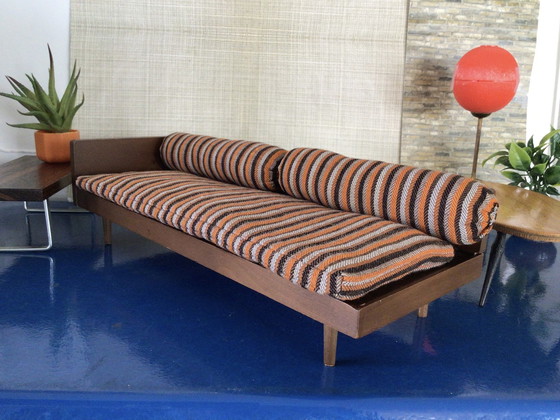 Image 1 of Vintage Miniatuur Daybed Van Mattel