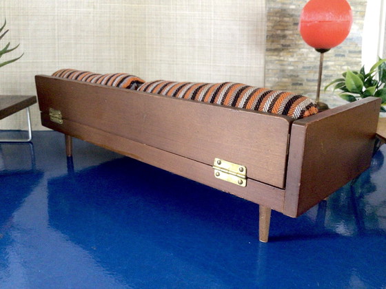 Image 1 of Vintage Miniatuur Daybed Van Mattel