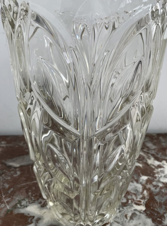 Image 1 of Grote en brede vaas, Vintage gegoten glas