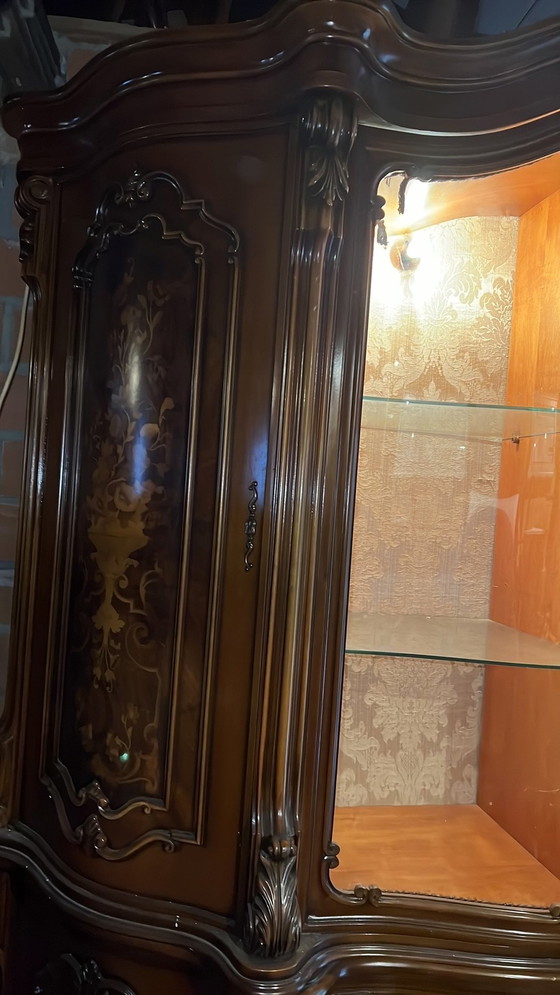 Image 1 of Italiaanse Barok Vitrinekast 