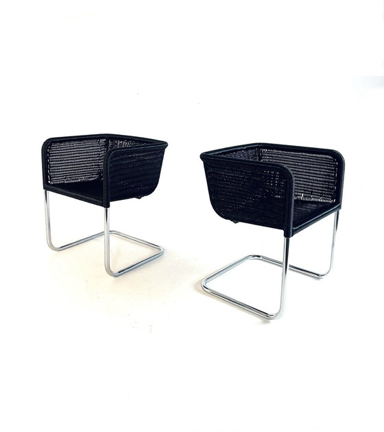 Image 1 of 2X D43 Cantilever Fauteuil, Tecta