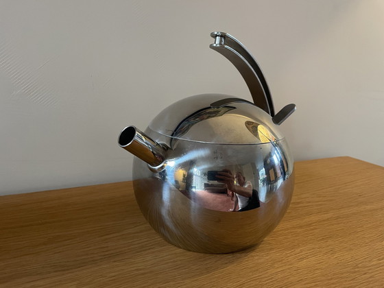 Image 1 of Minimalistische Theepot In Door Arcimede Stella Collectie