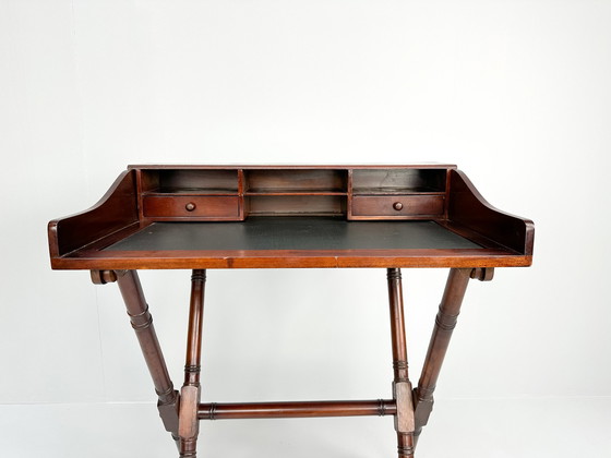 Image 1 of Vintage houten inklapbaar bureau met leren bovenkant