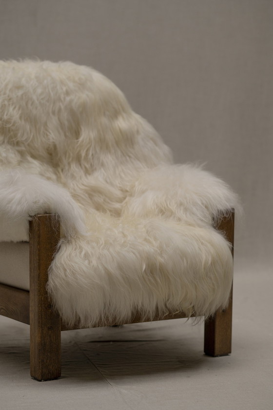 Image 1 of Fauteuil 'Yeti' in schapenbekleding