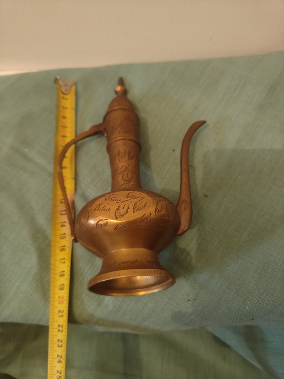 Image 1 of Zeer Oud Oosters Theestel