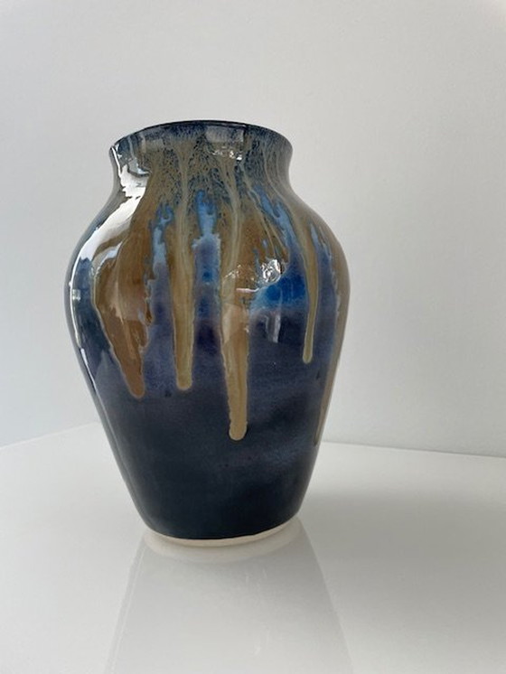 Image 1 of Unieke Blauw Geglazuurde Vaas Met Dripping-Effect