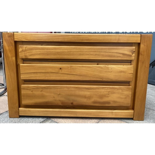 Vintage massief iepenhouten ladekast van Regain