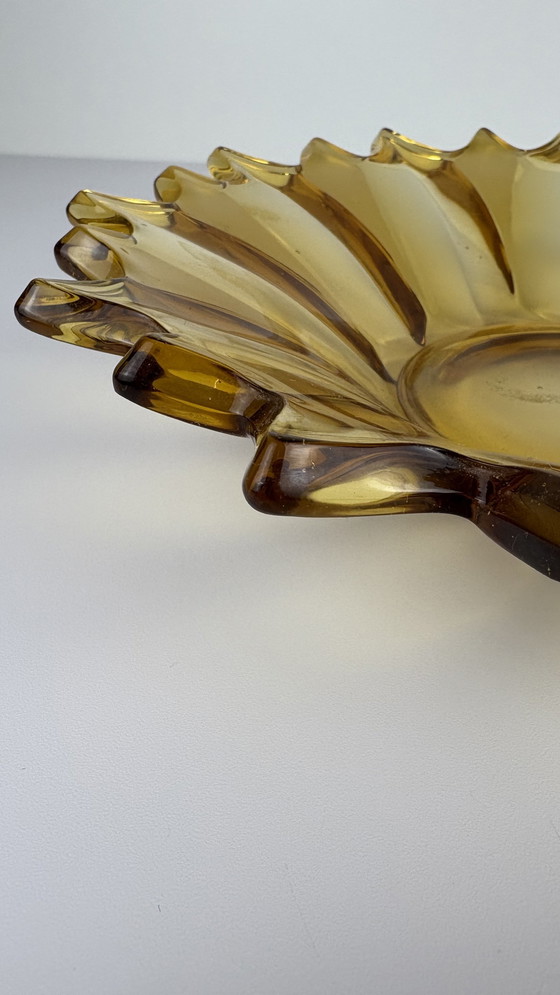 Image 1 of Art Deco Amber Kleurige Zonnebloem Schaal 