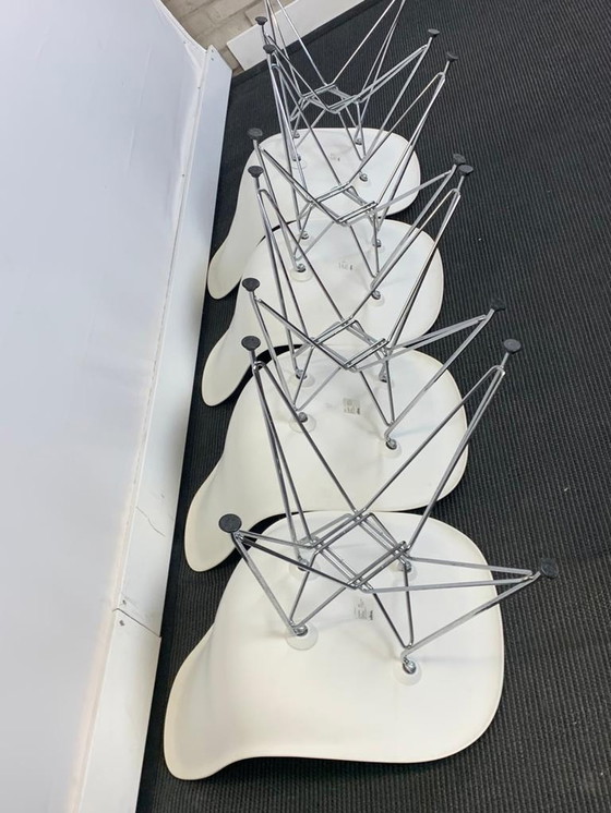 Image 1 of 4x Vitra DSR Eames eetkamerstoel