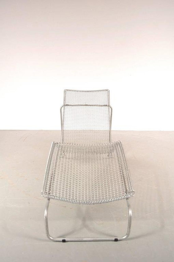 Image 1 of 1997s "Ruffian" Chaise Longue van Niall O'Flynn voor 't Spectrum, Nederland