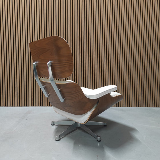 Image 1 of Vitra Eames Lounge Chair Xl + Ottoman - Leder Premium F - snow