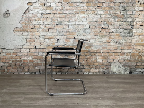 Image 1 of Thonet S34