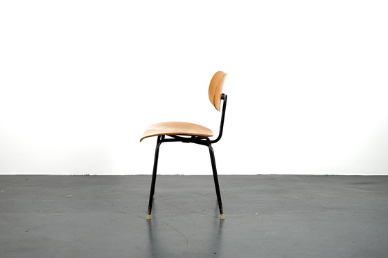 Image 1 of Mid Century SE68 bijzetstoel met zwart frame van Egon Eiermann voor Wilde + Spieth