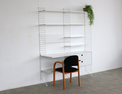 String Furniture Wandsysteem 