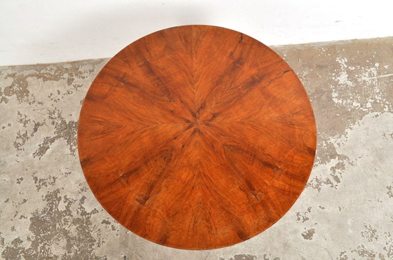 Image 1 of Vintage Sidetable In Walnotenhout En Lectuurplank