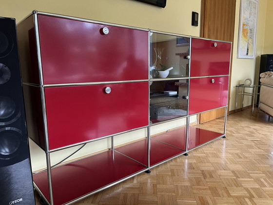 Image 1 of USM Haller dressoir in rood