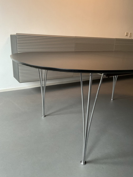 Image 1 of Fritz Hansen uitschuiftafel max 3 meter lang