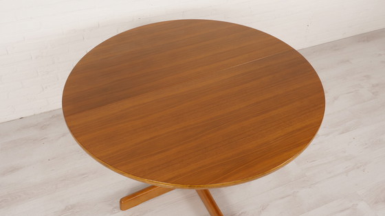 Image 1 of Vintage ronde eettafel | Notenhout | 110 cm