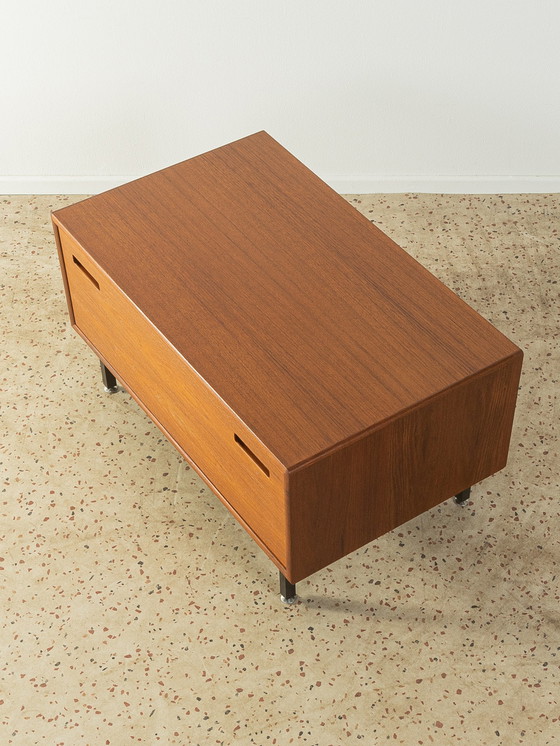 Image 1 of vintage dressoir