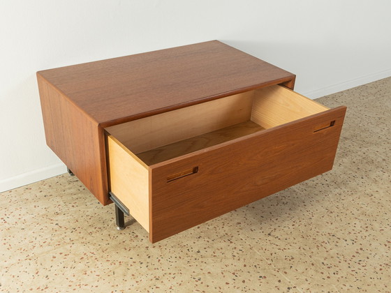 Image 1 of vintage dressoir