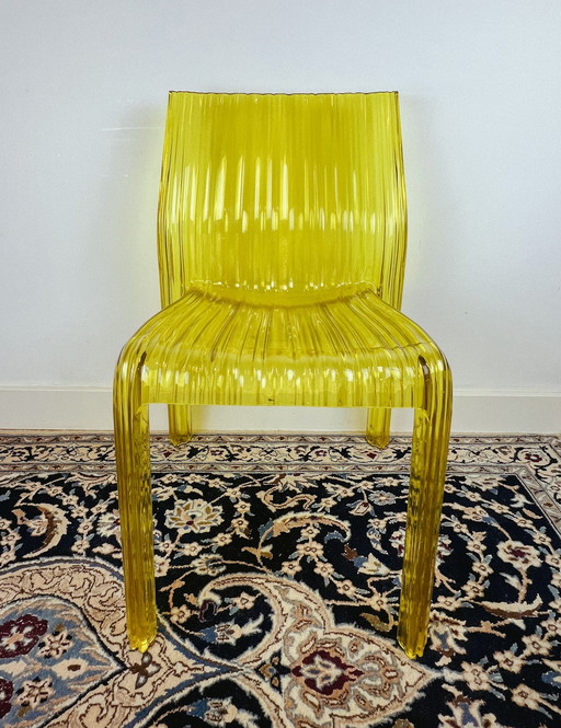 Kartell Frilly stoel van Patricia Urquiola