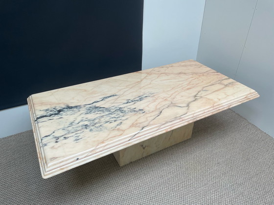 Image 1 of Vintage Italiaans roze marmer tafel