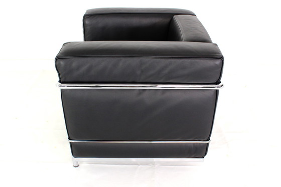 Image 1 of Cassina LC2 Le corbusier fauteuil, lounge stoel in zwart leer en verchroomd frame