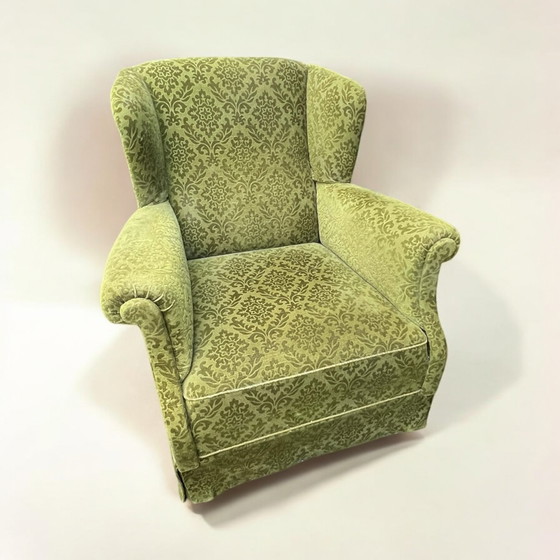Image 1 of Deense vintage relaxfauteuil / vleugelstoel in de stijl van Ilmari Lappalainen, gemaakt van groen fluweel, ca. 1950