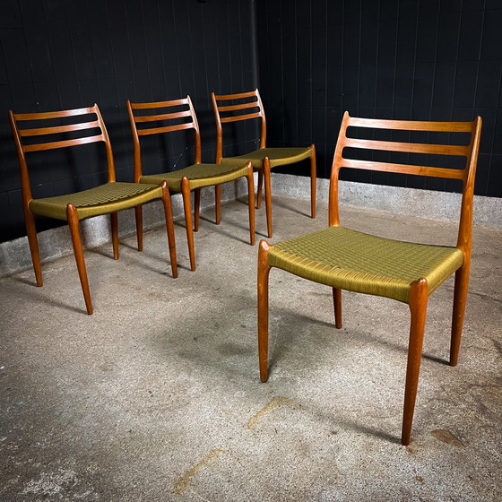 Image 1 of Set van 4 Deens Design Eetkamerstoelen door Niels Otto Møller – ‘Model 78’