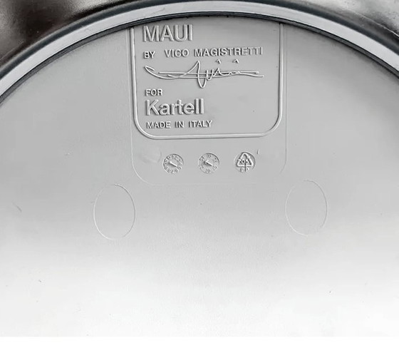 Image 1 of Bureaustoel - Vico Magistretti - Kartell Italië - 1996 De Maui bureaustoel met armleuningen werd ontworpen door Vico Magi