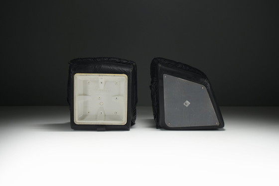 Image 1 of Prachtige Patate modulaire sofa in origineel zwart leer voor Airborne - Frankrijk