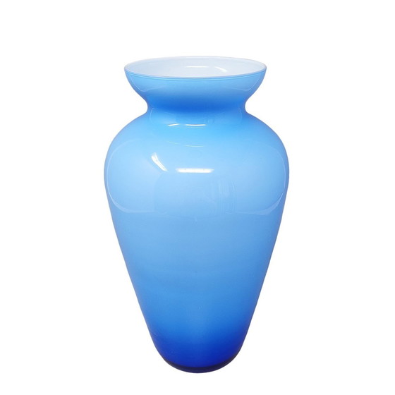 Image 1 of 1960S Verbazingwekkende blauw gejatte vaas van Murano-glas. Gemaakt in Italië