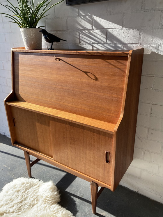 Image 1 of Vintage Mid Century Design Secretaris