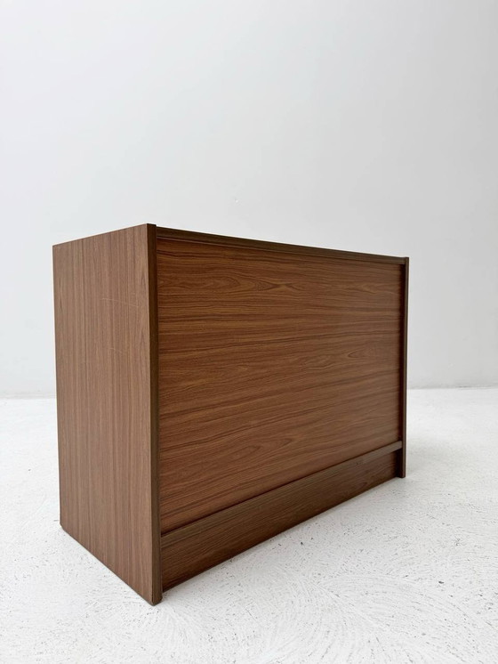 Image 1 of Mid Century walnoten wandplank, 1960