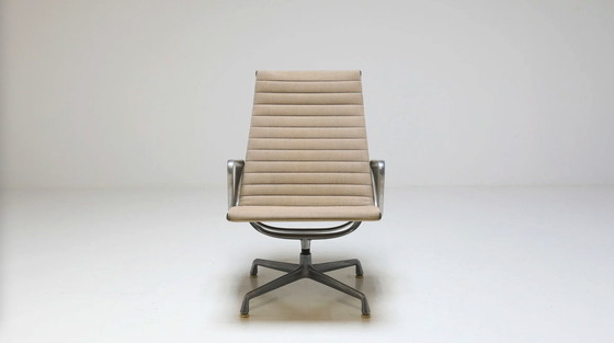 Image 1 of AE 116 lounge chair by Charles & Ray Eames 