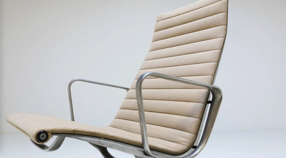 Image 1 of AE 116 lounge chair by Charles & Ray Eames 