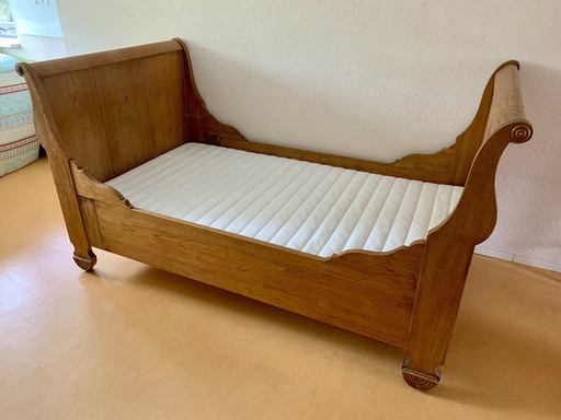 Vintage eikenhouten bed + op maat gemaakt matras