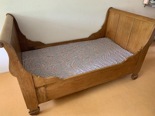 Vintage eikenhouten bed + op maat gemaakt matras