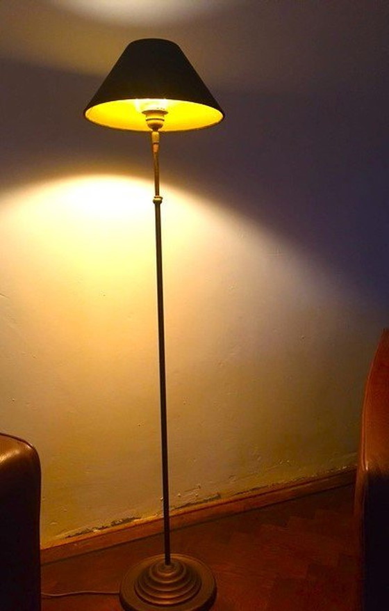 Image 1 of Vloerlamp Met Kap (In Hoogte Verstelbaar).