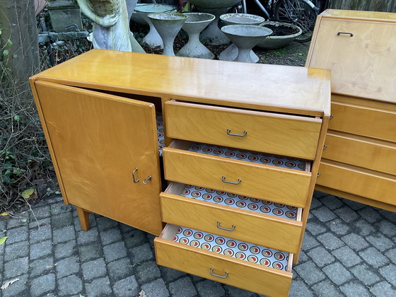 Image 1 of 2 Vintage Kastjes In Vol Hout