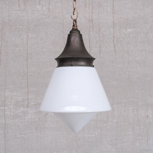 Duitse vintage opaline glazen hanglamp, jaren 1930