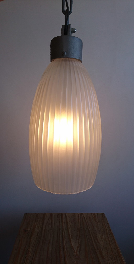 Rob Nollet industriële hanglamp