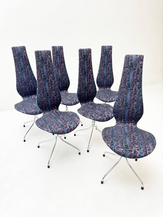 Image 1 of Moderne Mid Century eetkamerstoelen in paars, blauw & roze van Theo Häberli, Zwitserland, jaren 1960, 5e set