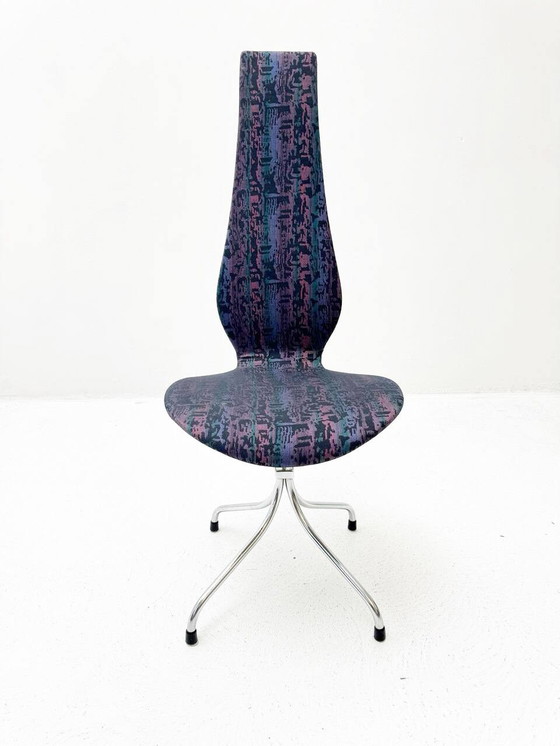 Image 1 of Moderne Mid Century eetkamerstoelen in paars, blauw & roze van Theo Häberli, Zwitserland, jaren 1960, 5e set