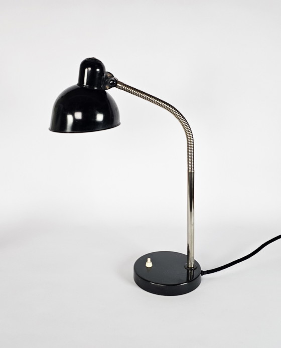 Image 1 of Kaiser Idell - design Christian Dell - bureaulamp - metaal - emaille - Duitsland - 2e kwart 20e eeuw